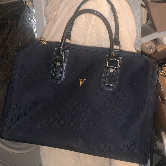 Authentic Beautiful Valentino Bag! 🖤👜